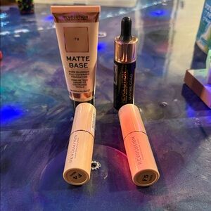 Revolution Matte Base and Liquid Gold Set - Beige and Black